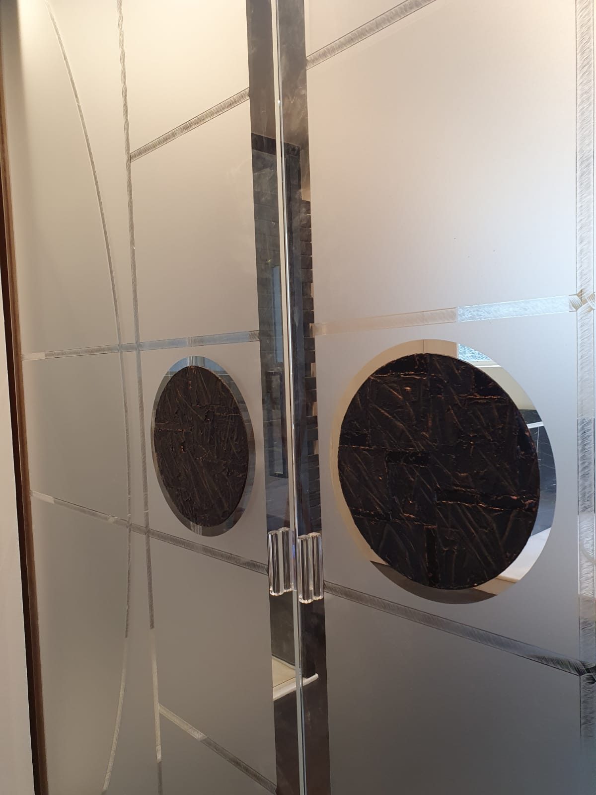 matiere visible sur verre grave porte coulissante artistique